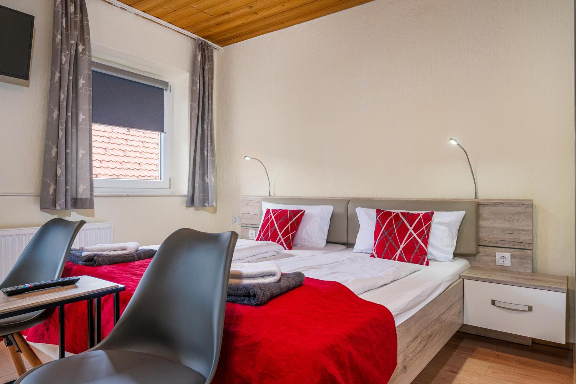 Pension Bayerwald Mit Ferienwohnung ボーデンマイス エクステリア 写真