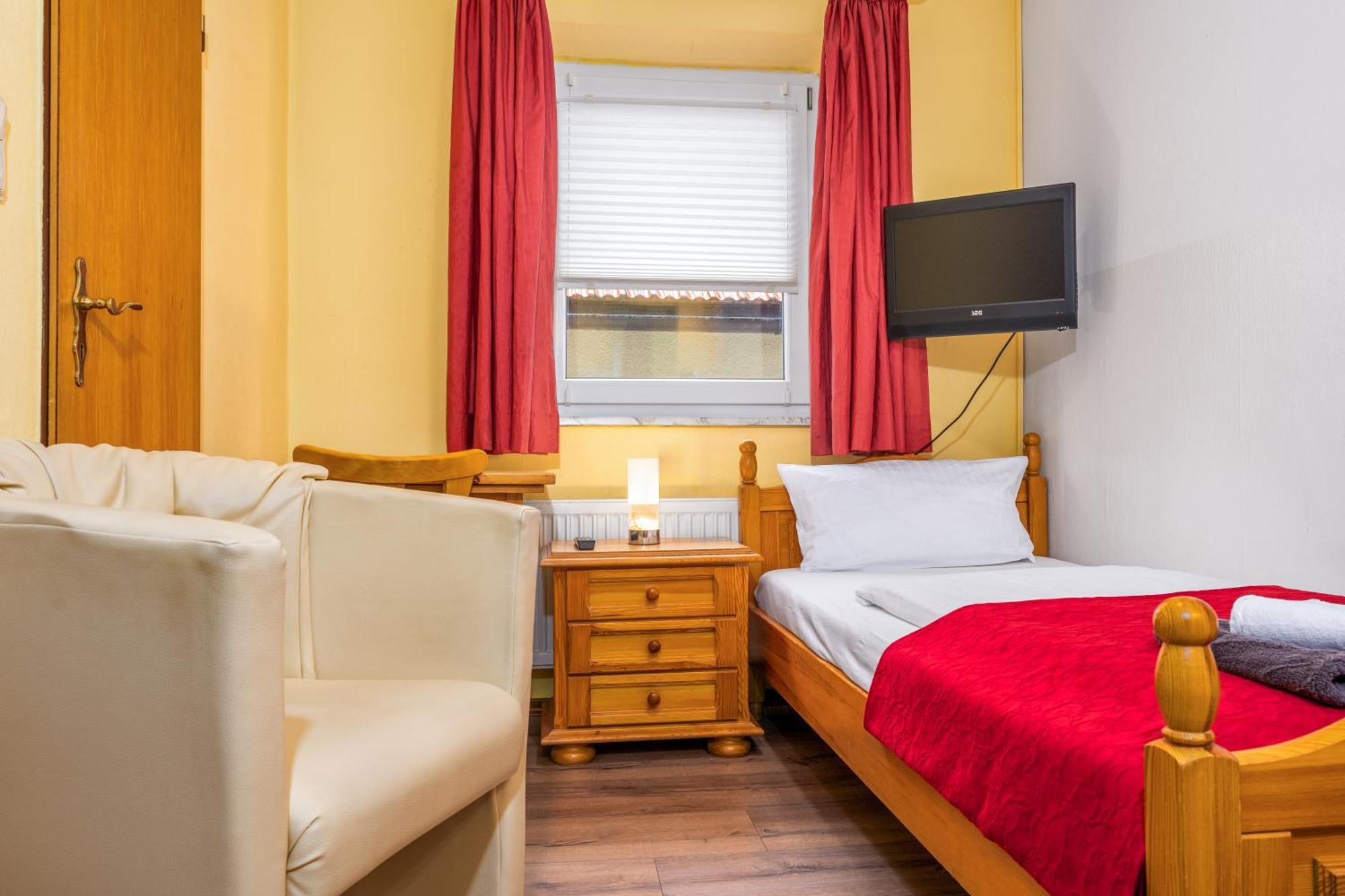 Pension Bayerwald Mit Ferienwohnung ボーデンマイス エクステリア 写真